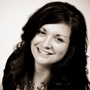 Meet your Posher, Gloria